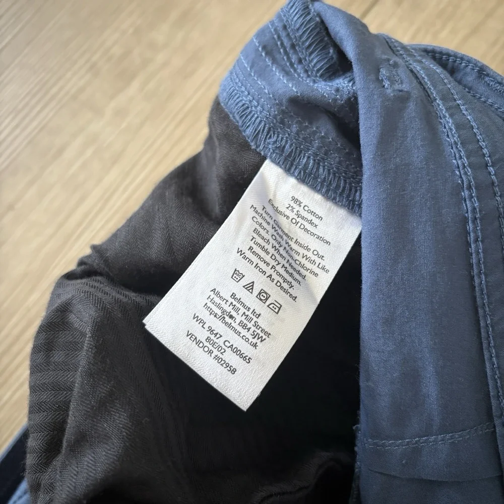 Eddie‎ Bauer Shorts Womens Size 18 Blue Chino Zip Cargo Pocket 7